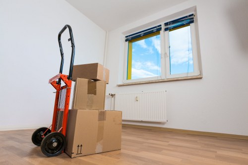 Final response and resolution in a storage complaint policy